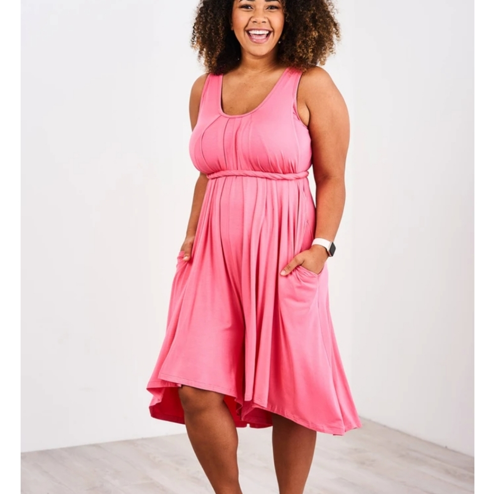 NWT Latched mama romper, plus size, coral